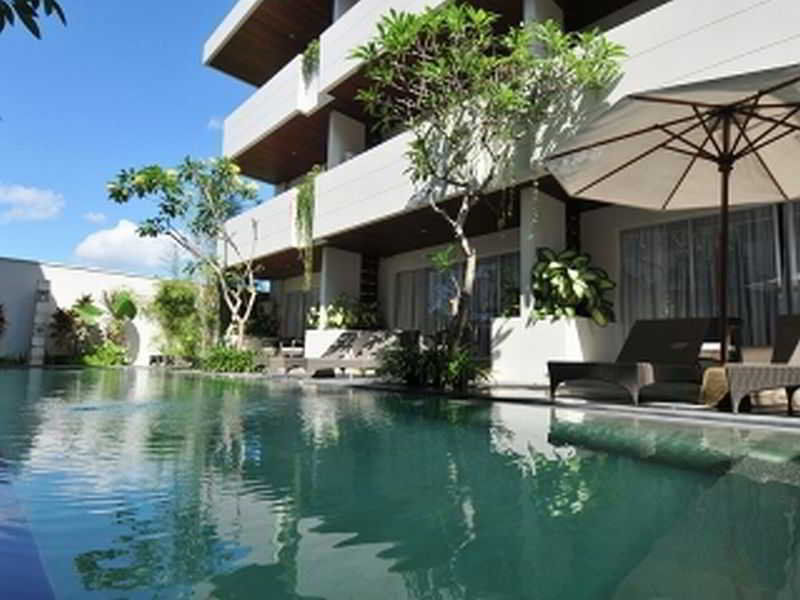 Swiss-Belcourt Sunset Lejlighedshotel Seminyak Eksteriør billede