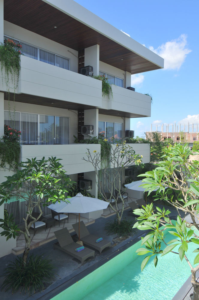 Swiss-Belcourt Sunset Lejlighedshotel Seminyak Eksteriør billede